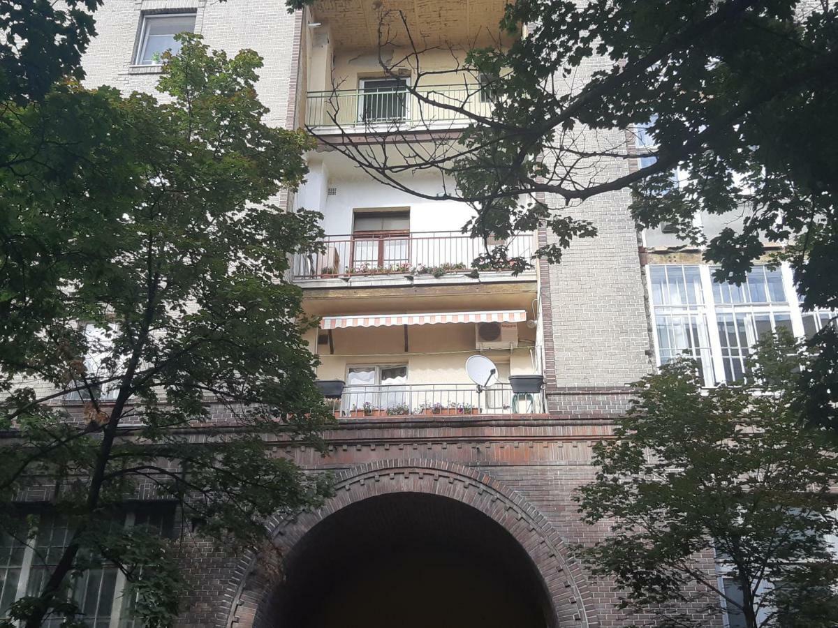 2 Bedroom Apartment Near Heroes Square Budapeszt Zewnętrze zdjęcie