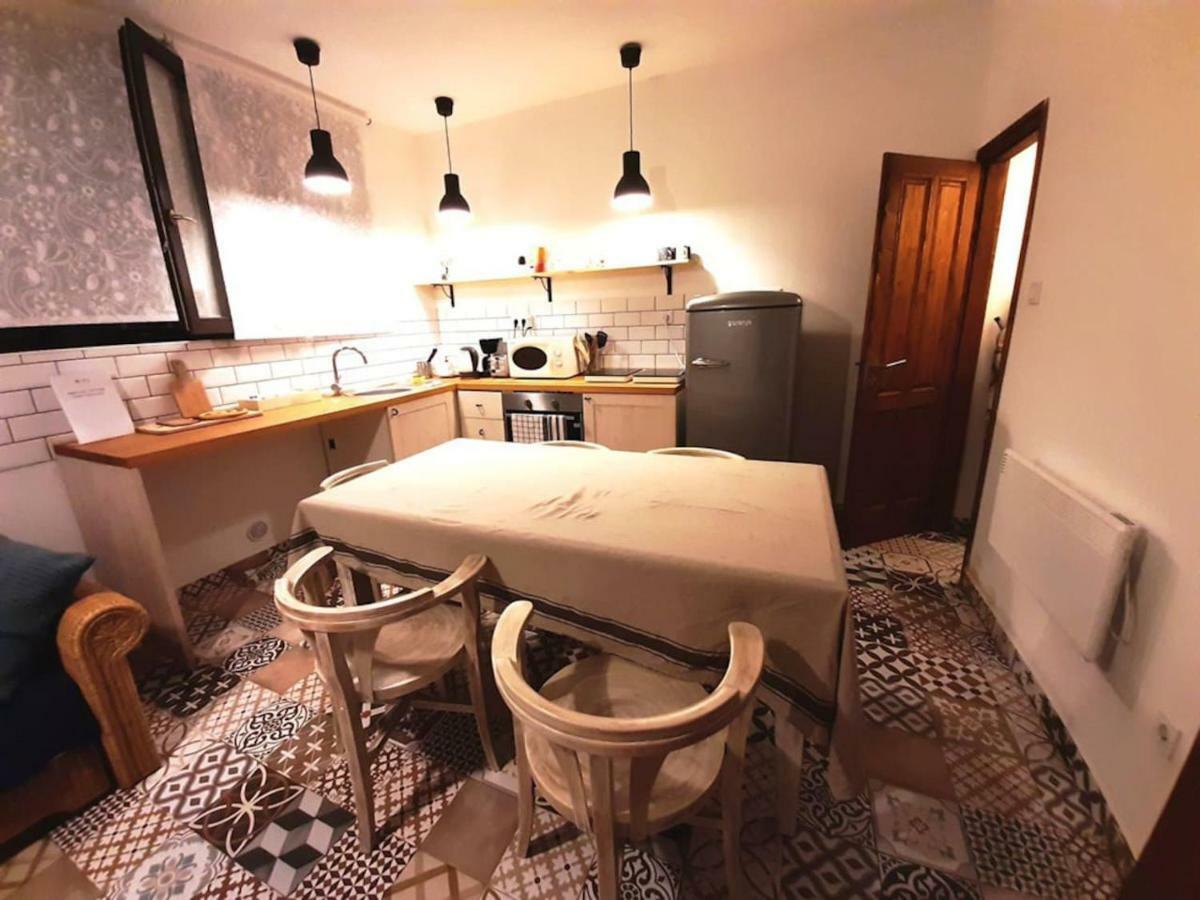 2 Bedroom Apartment Near Heroes Square Budapeszt Zewnętrze zdjęcie