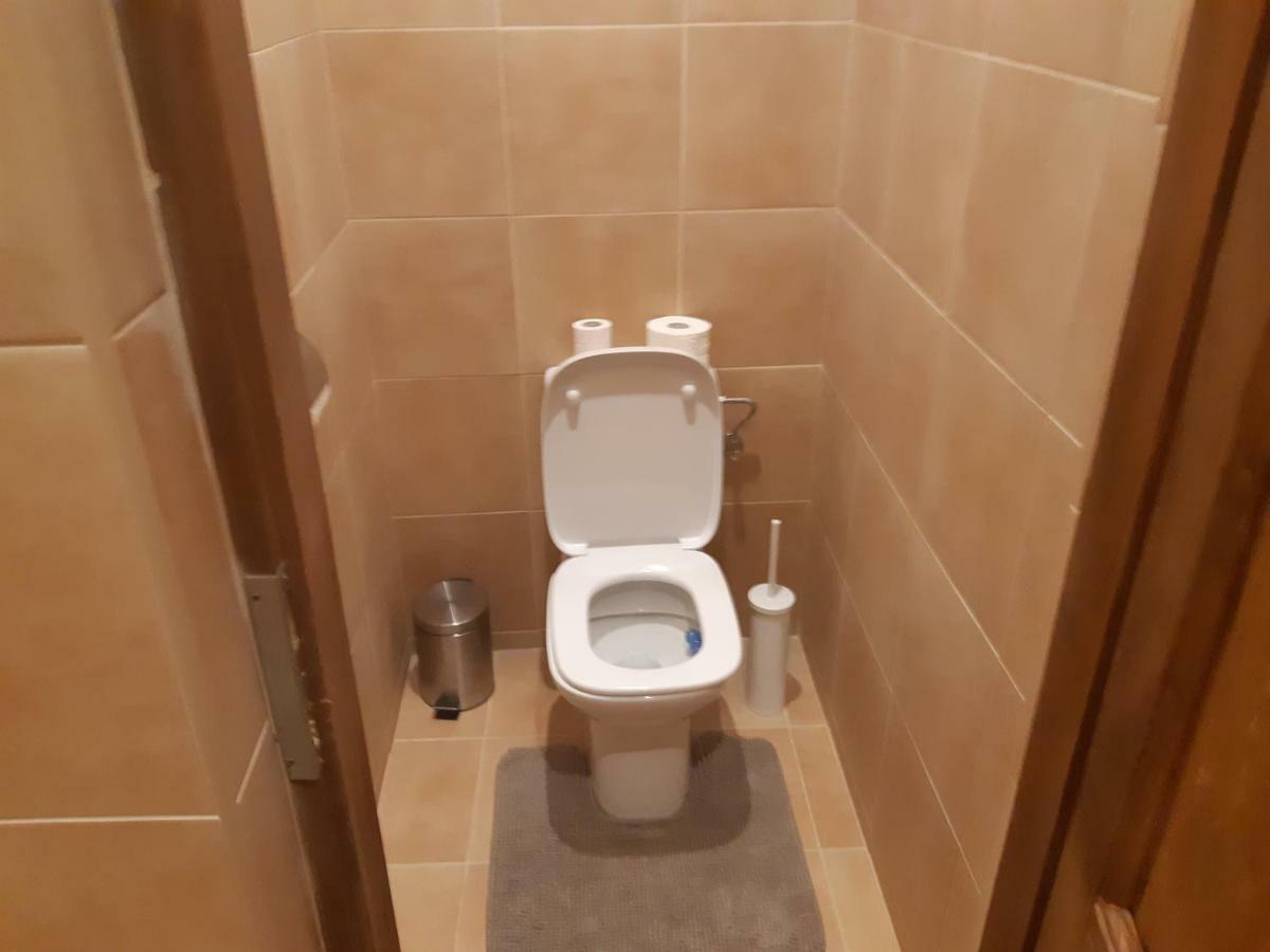 2 Bedroom Apartment Near Heroes Square Budapeszt Zewnętrze zdjęcie